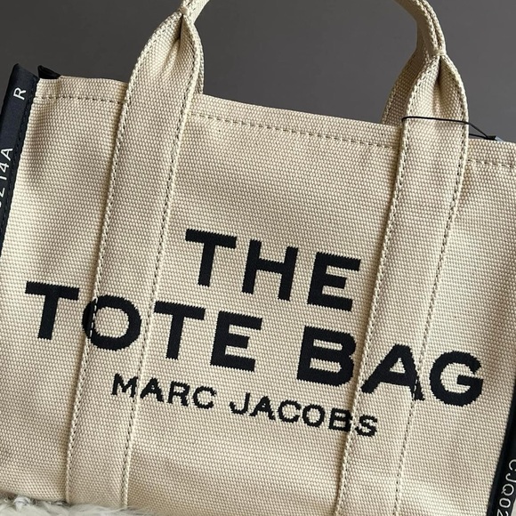 💰SOLD - M0017027 - Marc Jacobs The Jacquard Medium Tote Bag - Picture 5 of 15